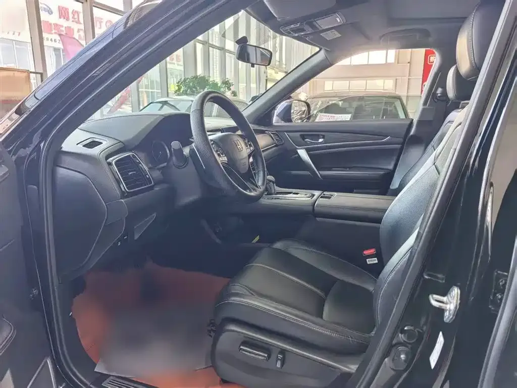 Honda UR-V 2023 из CN, фото 8