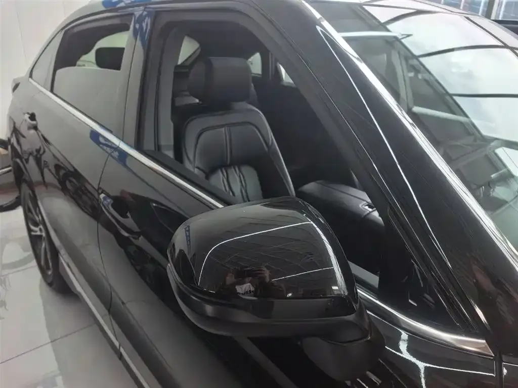 Honda UR-V 2023 из CN, фото 3