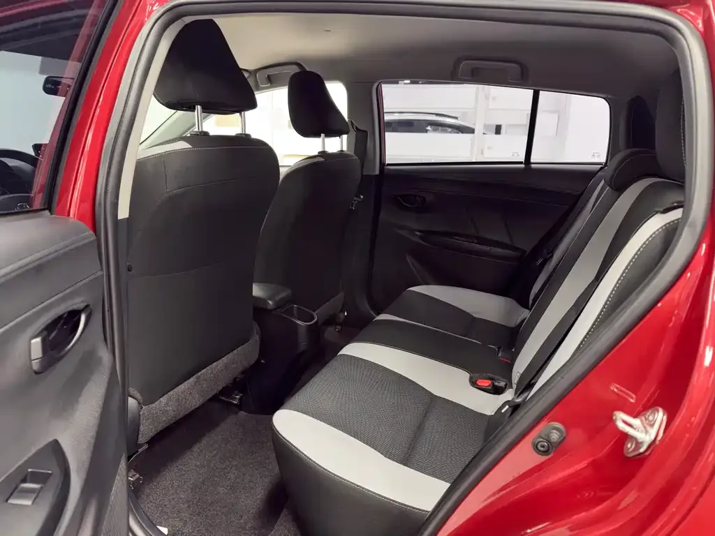 Toyota Yaris L 2021 из CN, фото 7