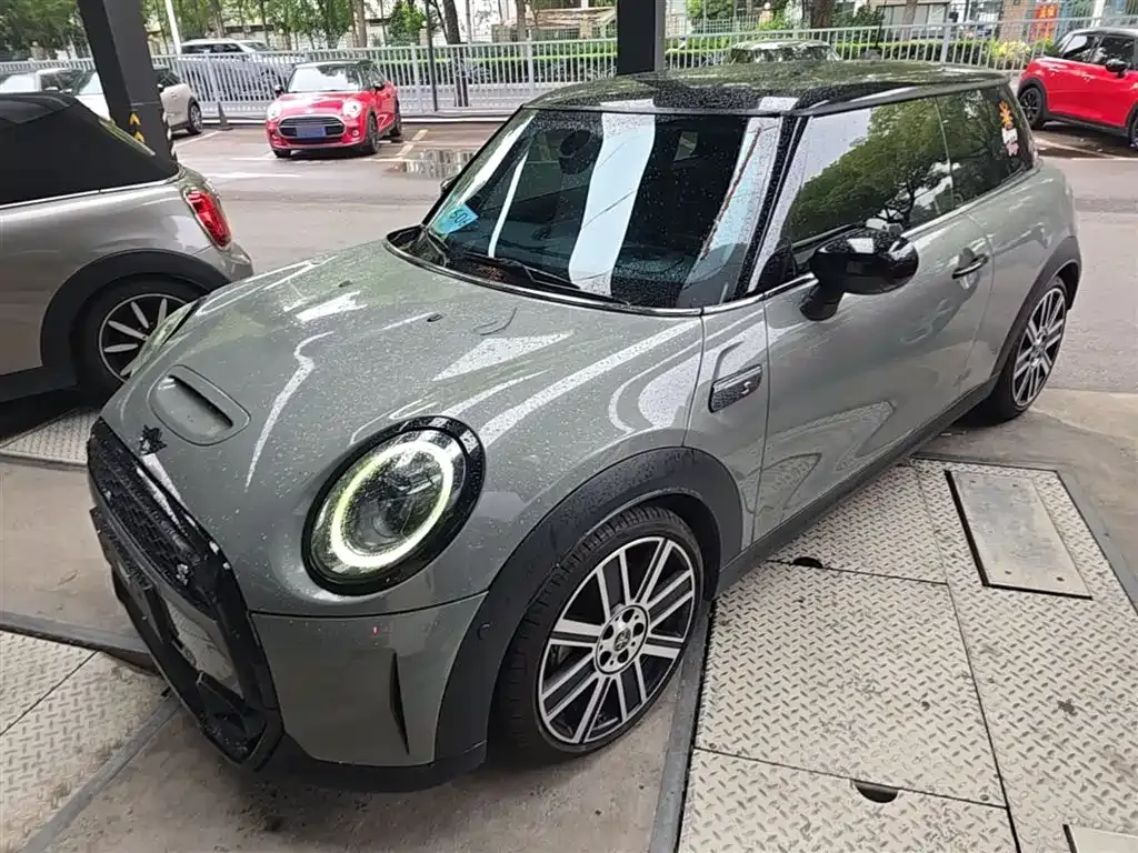 MINI Cooper (3-door) — фото 1