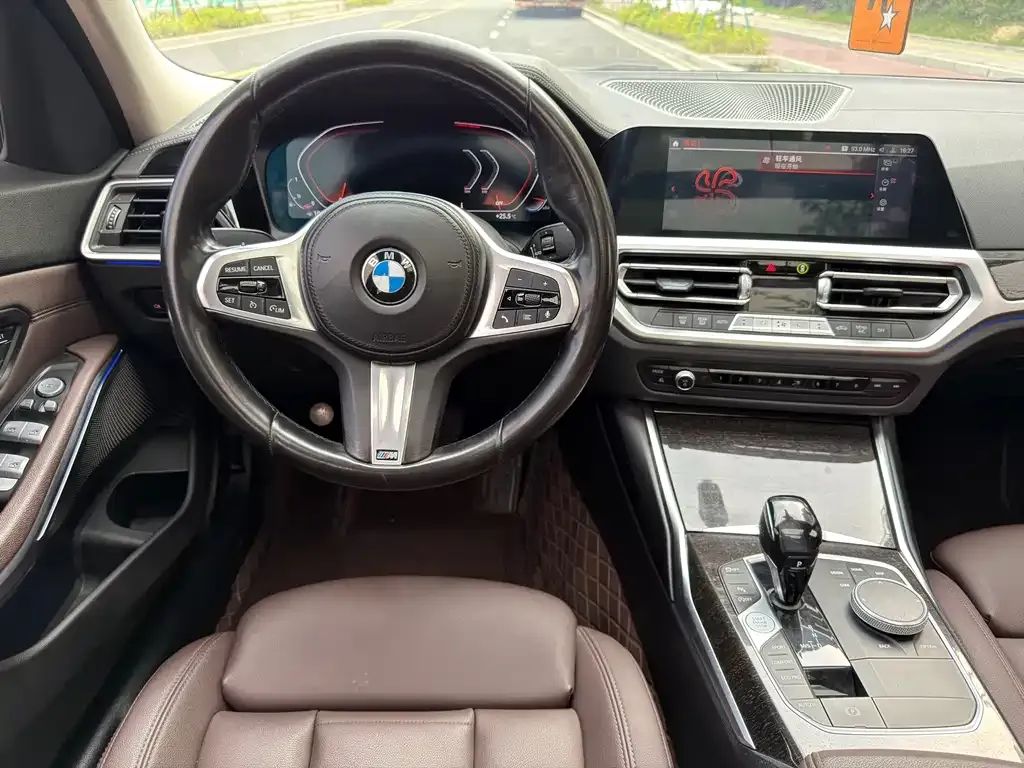 BMW 3 Series 2021 из CN, фото 6