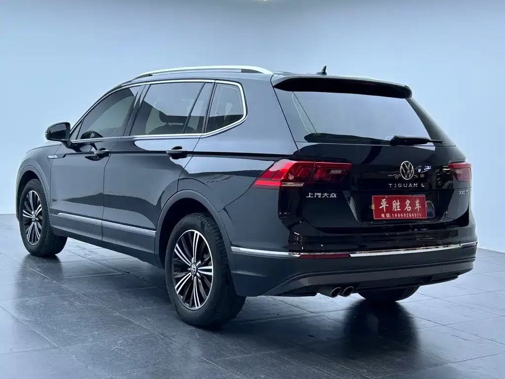 Volkswagen Tiguan L — фото 7