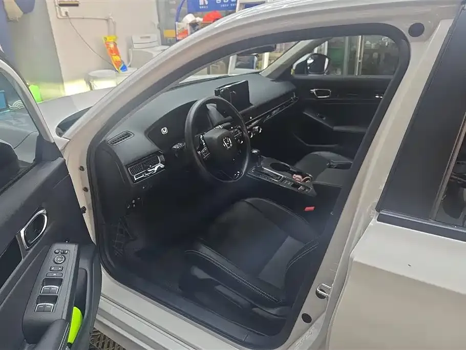 Honda Civic — фото 4