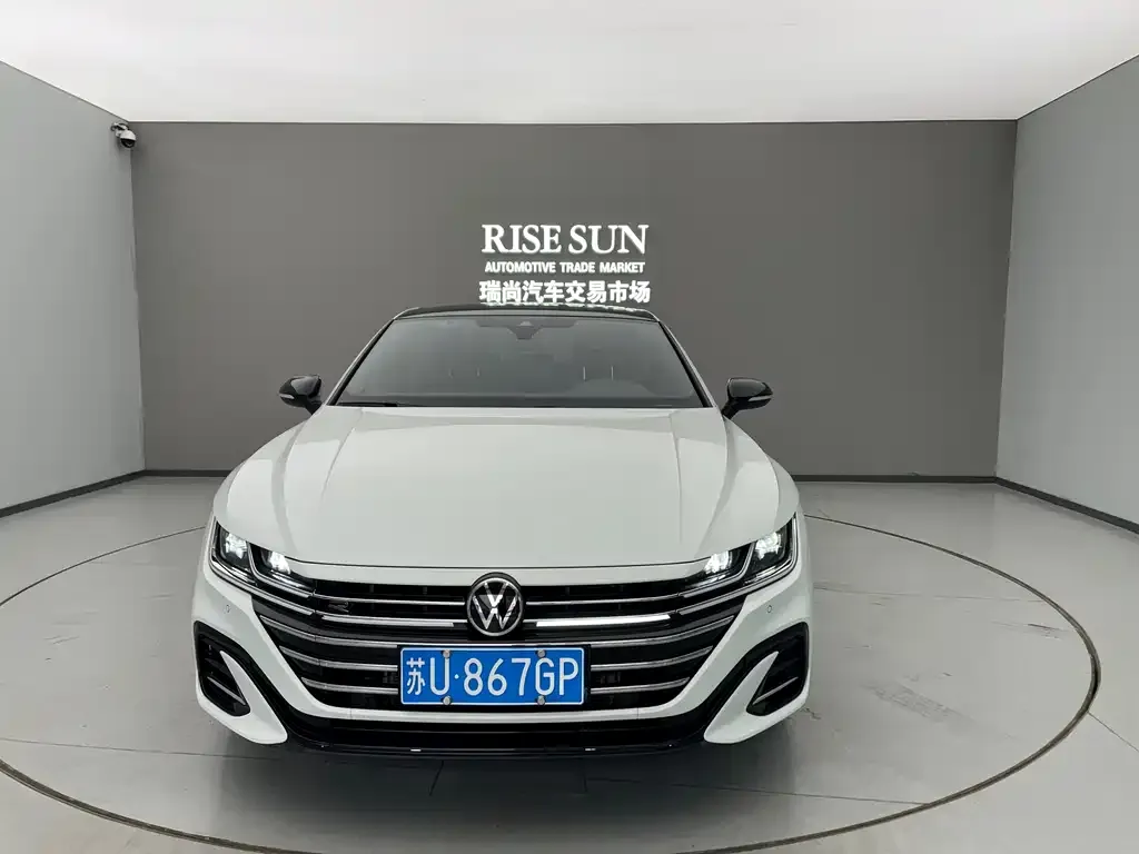 Volkswagen CC — фото 2