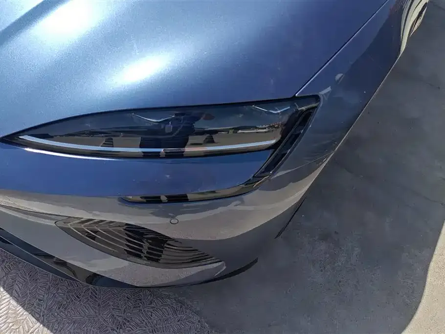 BYD Seal — фото 3