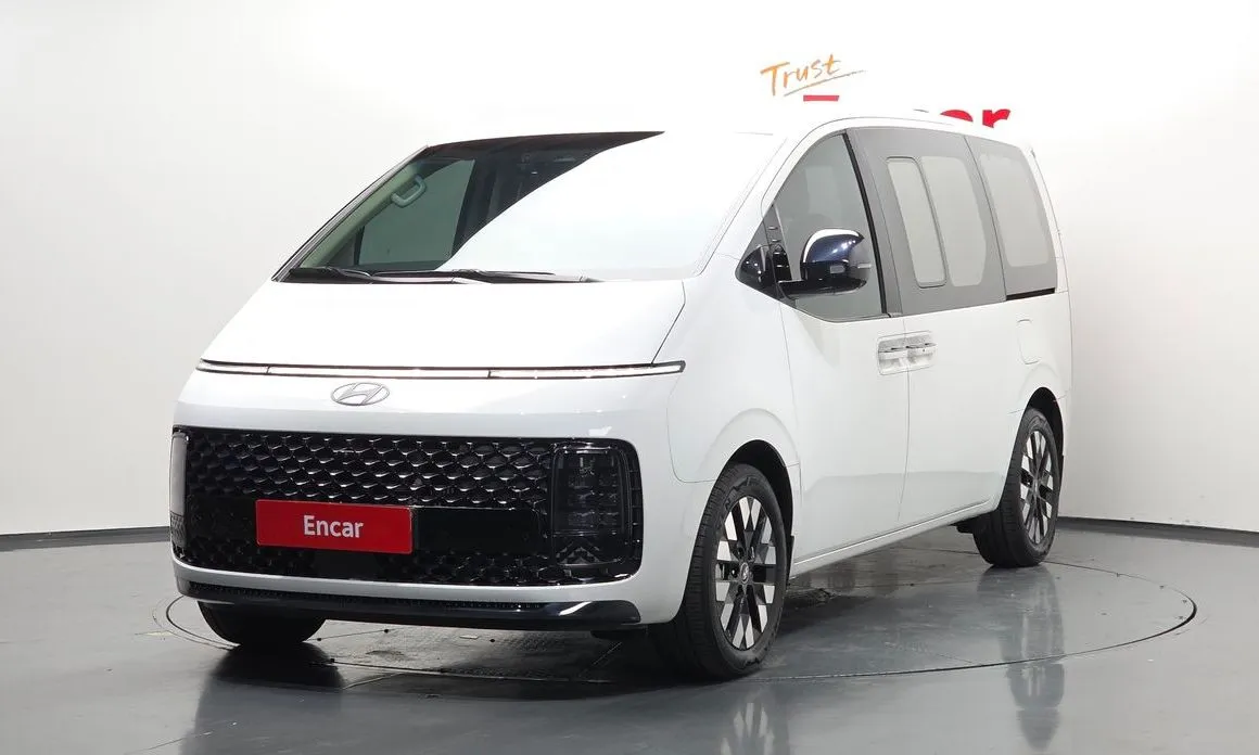 Hyundai Staria 2025 из KR, фото 1