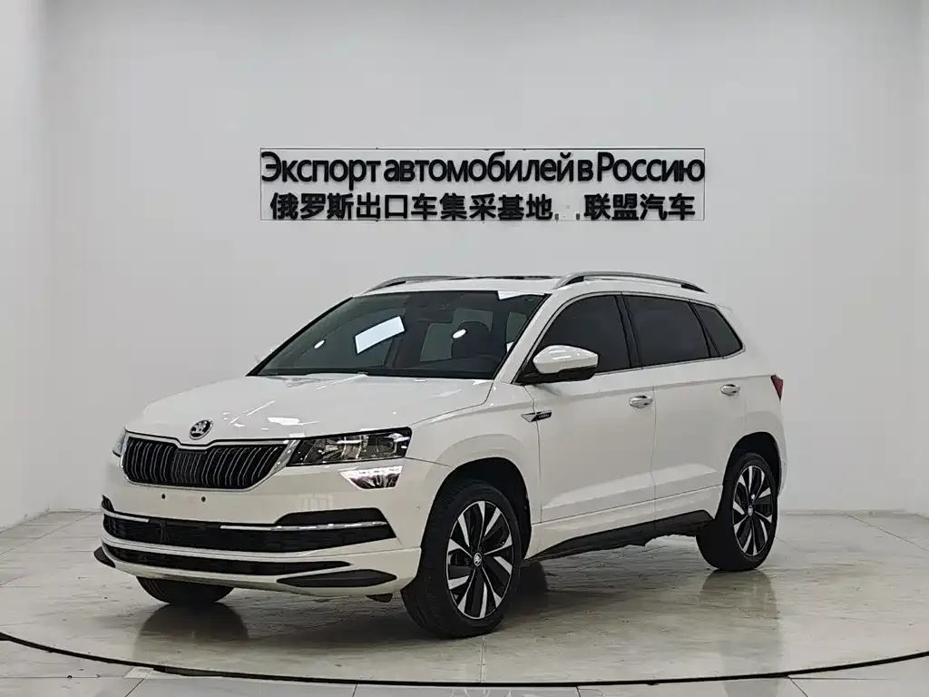 Skoda Karoq — фото 1