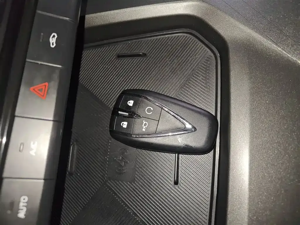 Changan X5 PLUS 2024 из CN, фото 2