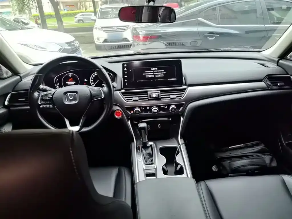 Honda Accord 2021 из CN, фото 2