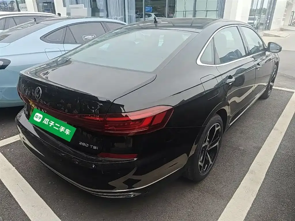 Volkswagen Passat 2025 из CN, фото 3