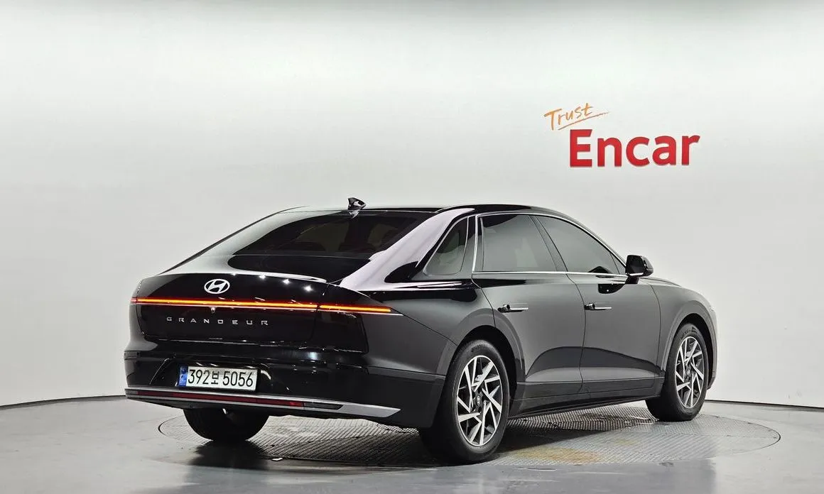 Hyundai Grandeur 2023 из KR, фото 3