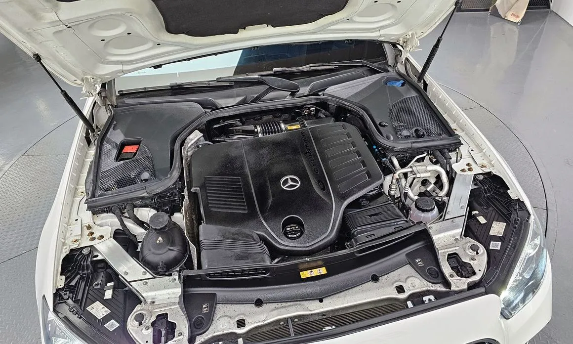 Mercedes-Benz E-Class 2021 из KR, фото 10