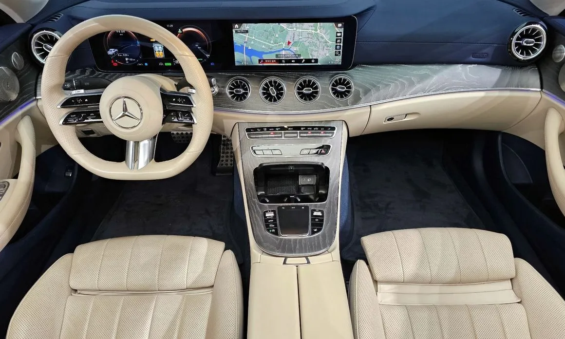 Mercedes-Benz E-Class 2021 из KR, фото 9