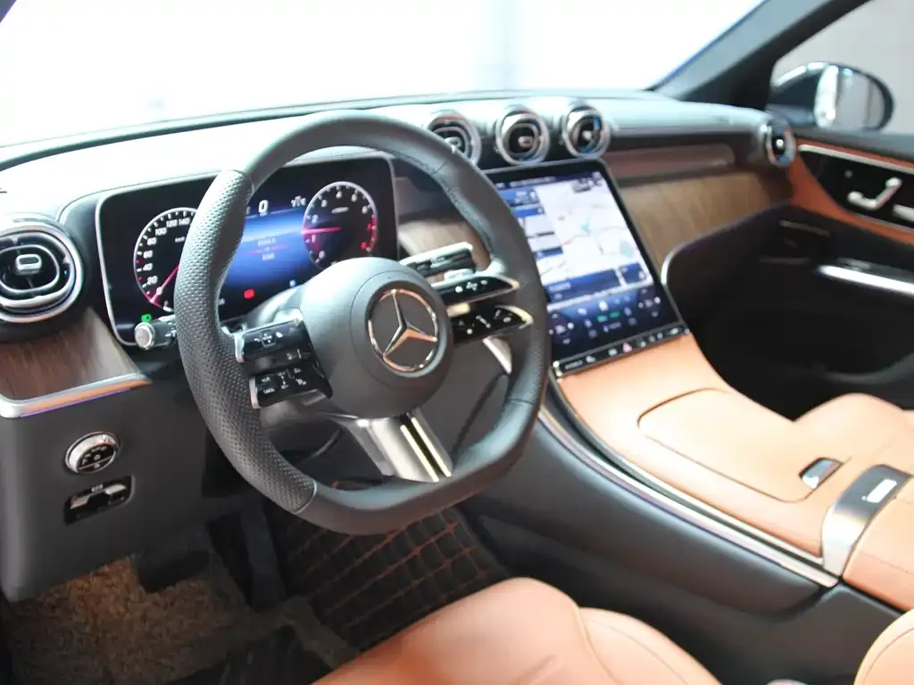 Mercedes-Benz GLC 2024 из CN, фото 2