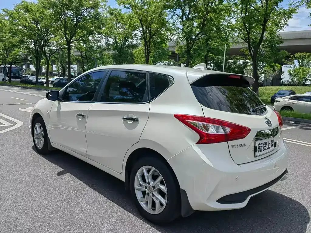Nissan Tiida 2024 из CN, фото 8