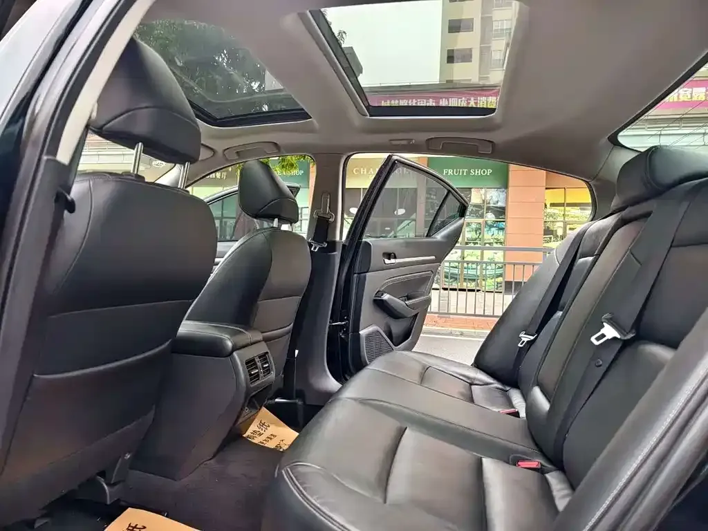Nissan Teana 2021 из CN, фото 4