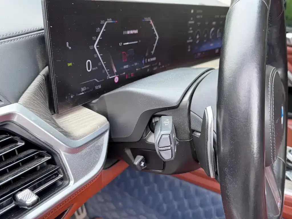 BMW X7 2023 из CN, фото 2
