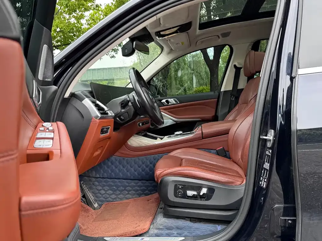 BMW X7 2023 из CN, фото 8