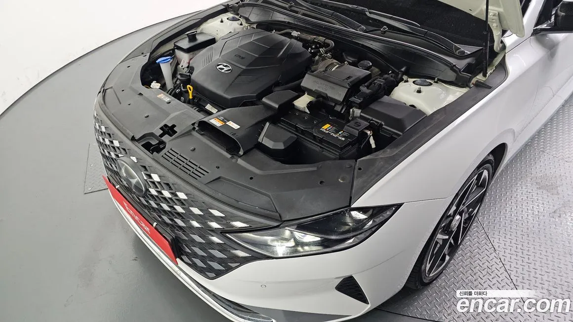 Hyundai Grandeur 2023 из KR, фото 7
