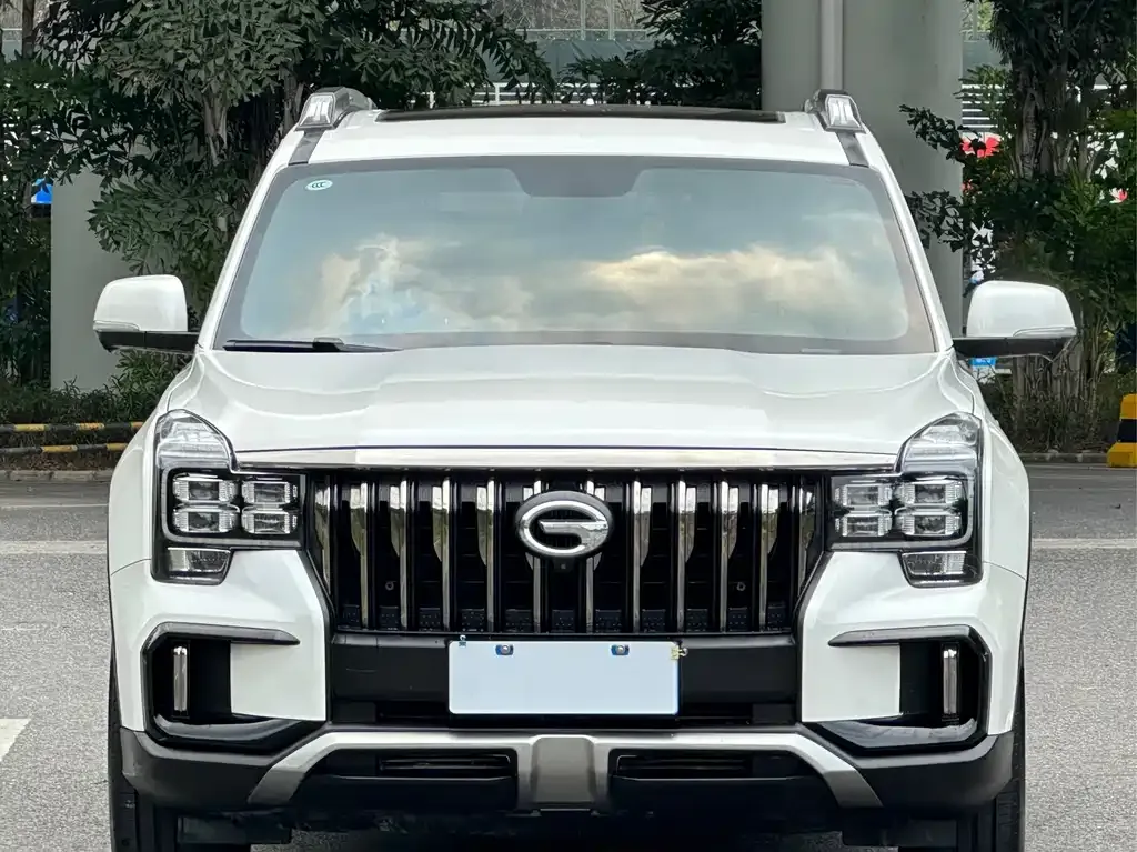 GAC Motor Trumpchi GS8 — фото 2