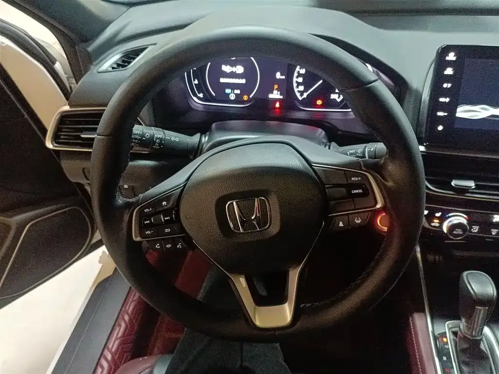 Honda Inspire — фото 8