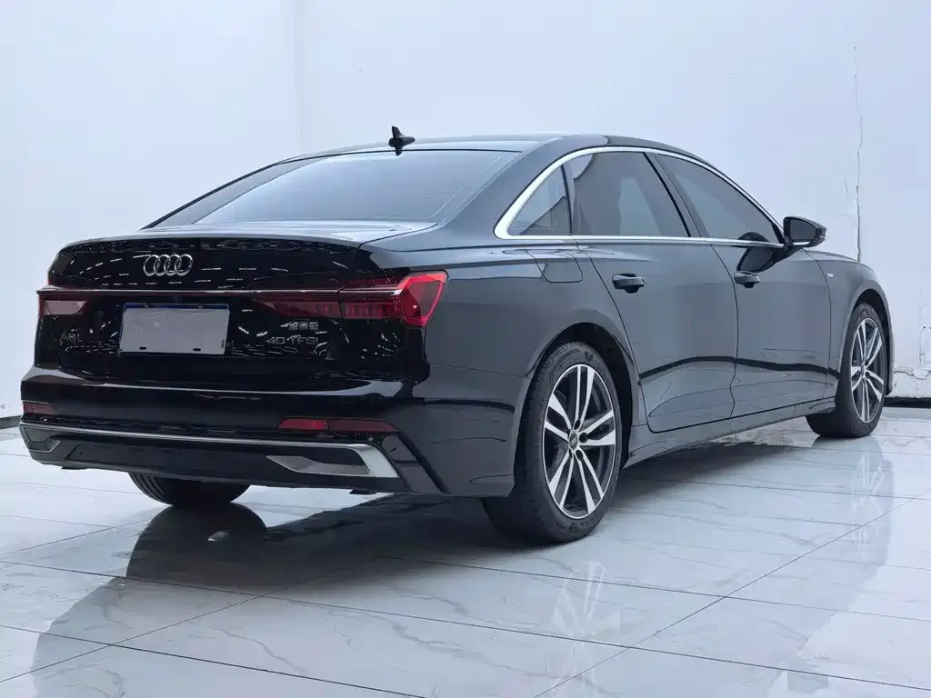 Audi A6L — фото 3