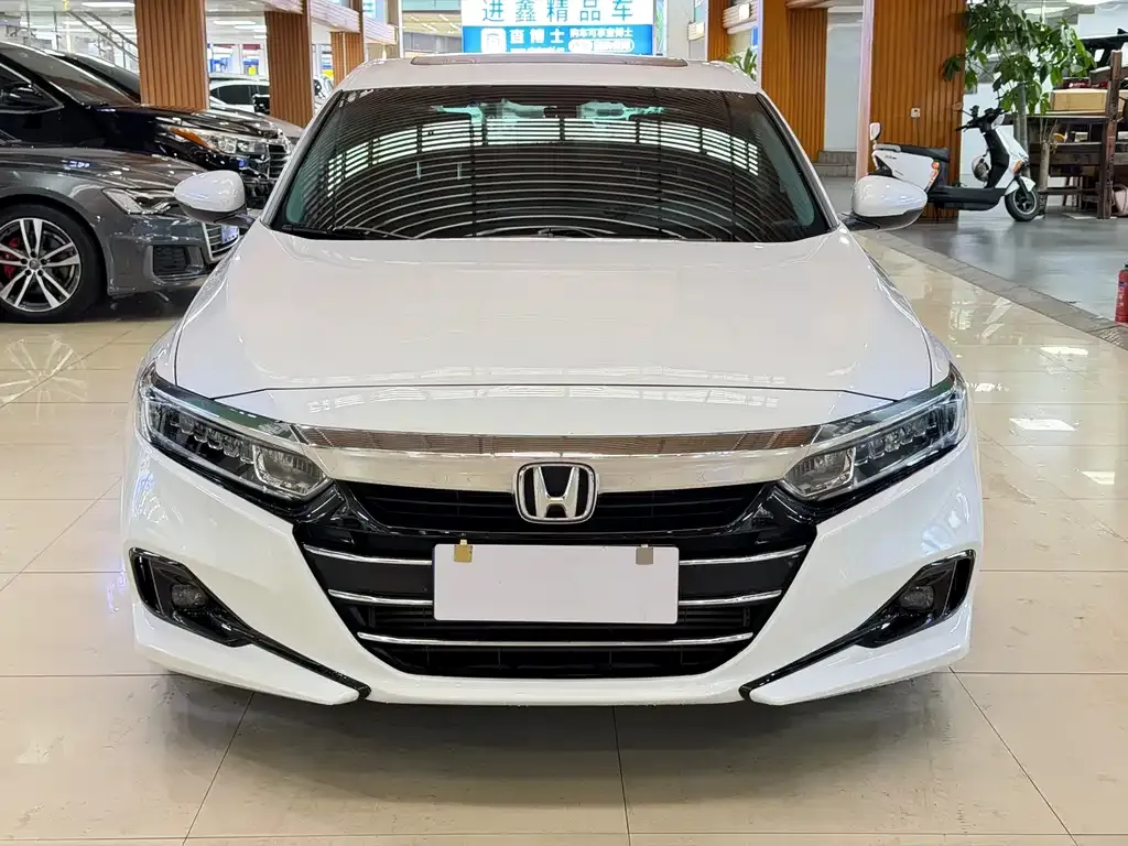 Honda Accord 2022 из CN, фото 9