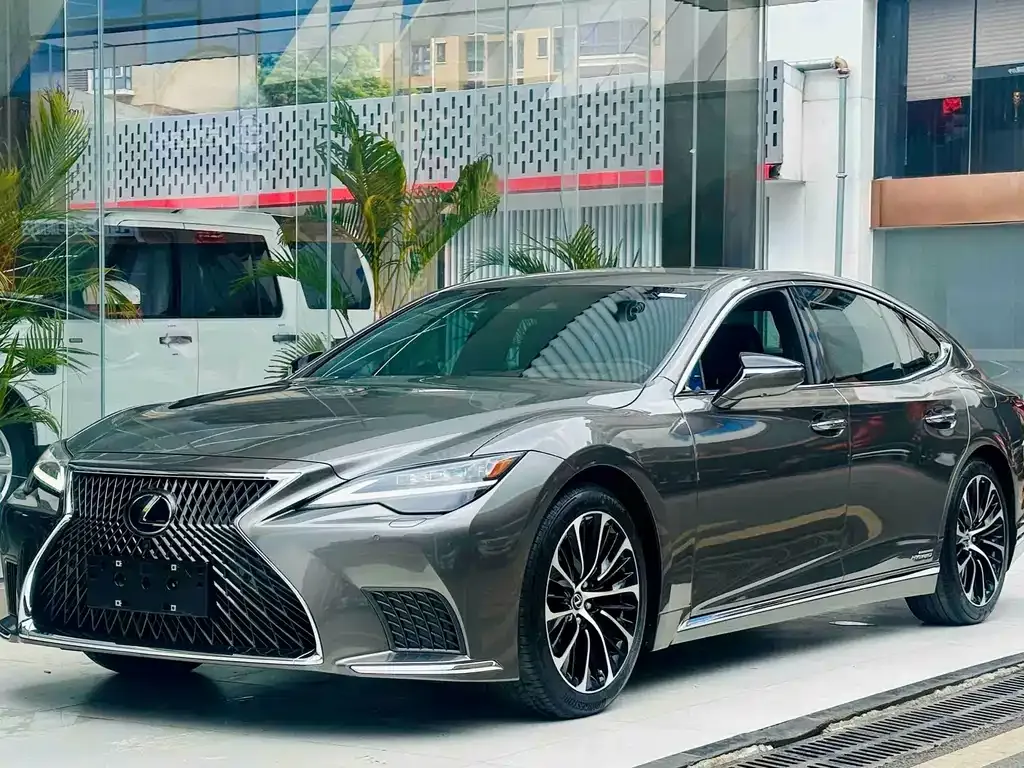 Lexus LS 2021 из CN, фото 2