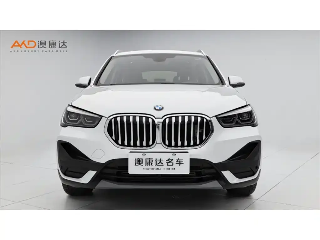 BMW X1 — фото 5