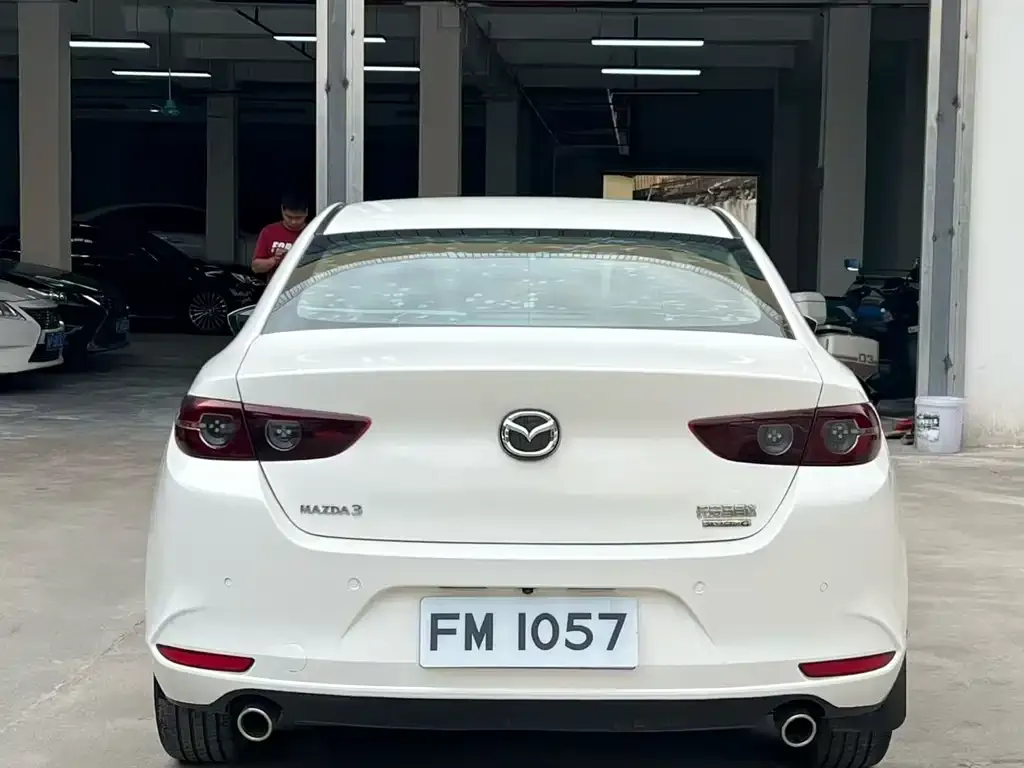 Mazda 3 Axela 2021 из CN, фото 3