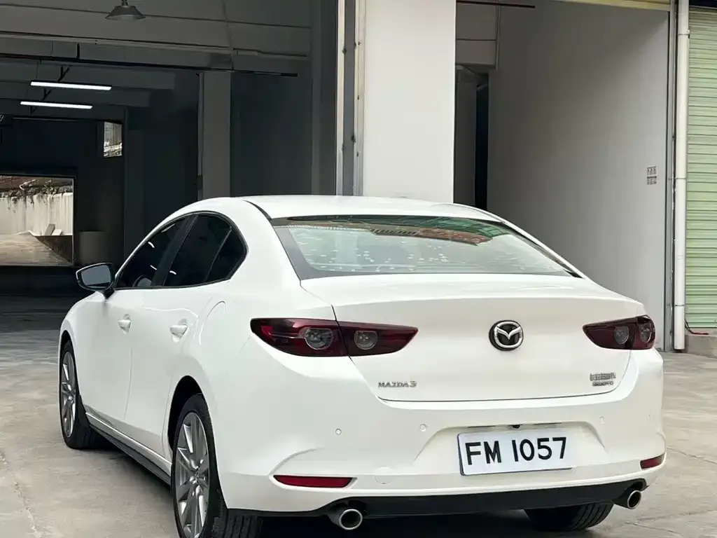 Mazda 3 Axela 2021 из CN, фото 4