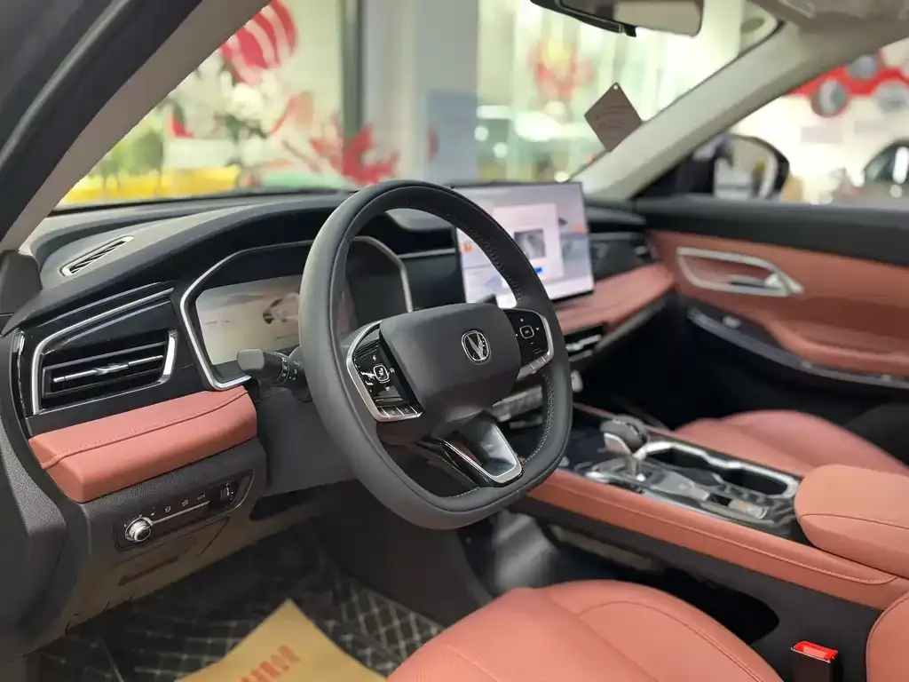 Changan CS75 2025 из CN, фото 4