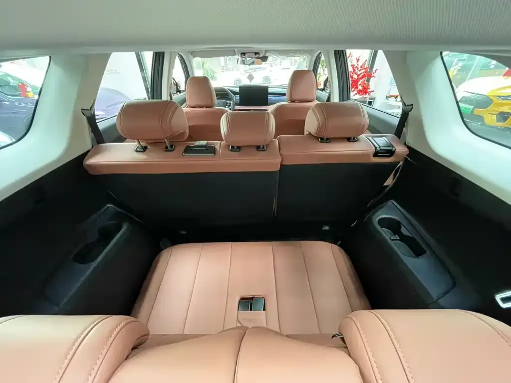 Changan CS75 2025 из CN, фото 2
