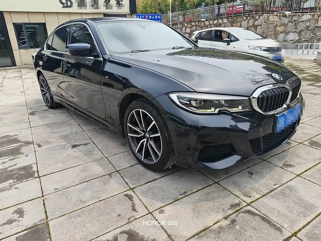 BMW 3 Series 2022 из CN, фото 9
