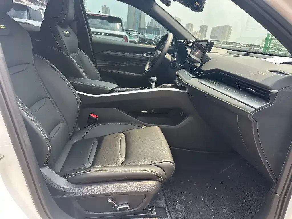 Geely Xingrui 2024 из CN, фото 4