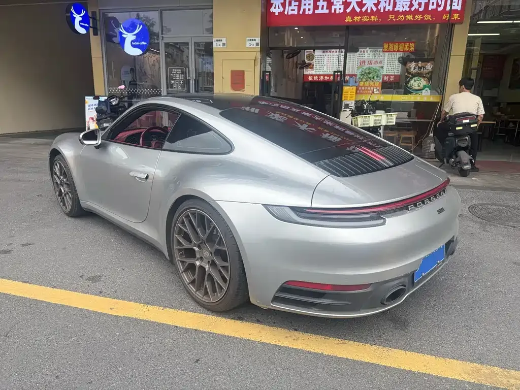 Porsche 911 2021 из CN, фото 7