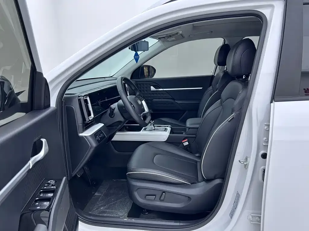 Hyundai ix35 2023 из CN, фото 4