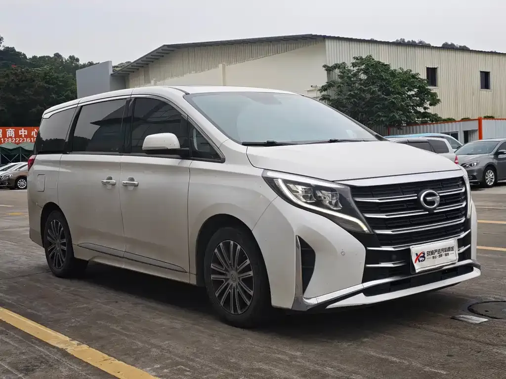 GAC Motor Trumpchi M8 — фото 10