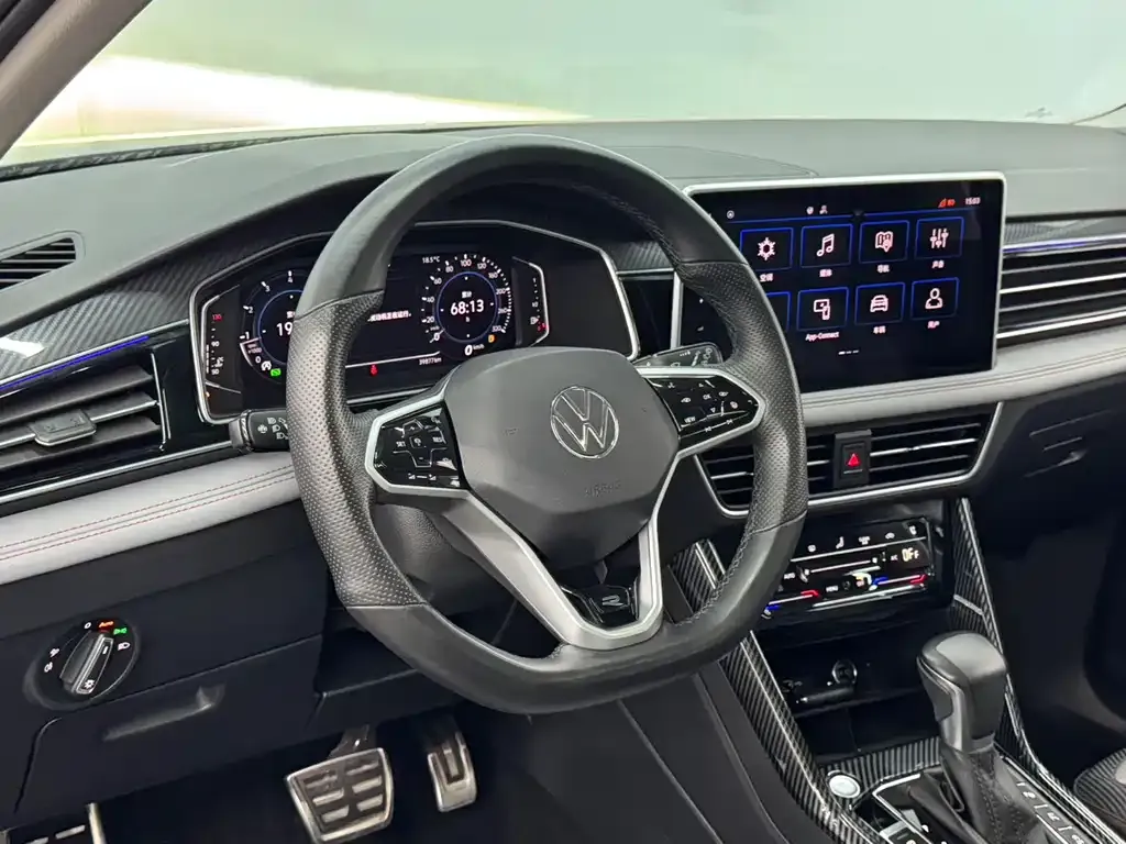 Volkswagen Tiguan L 2023 из CN, фото 6