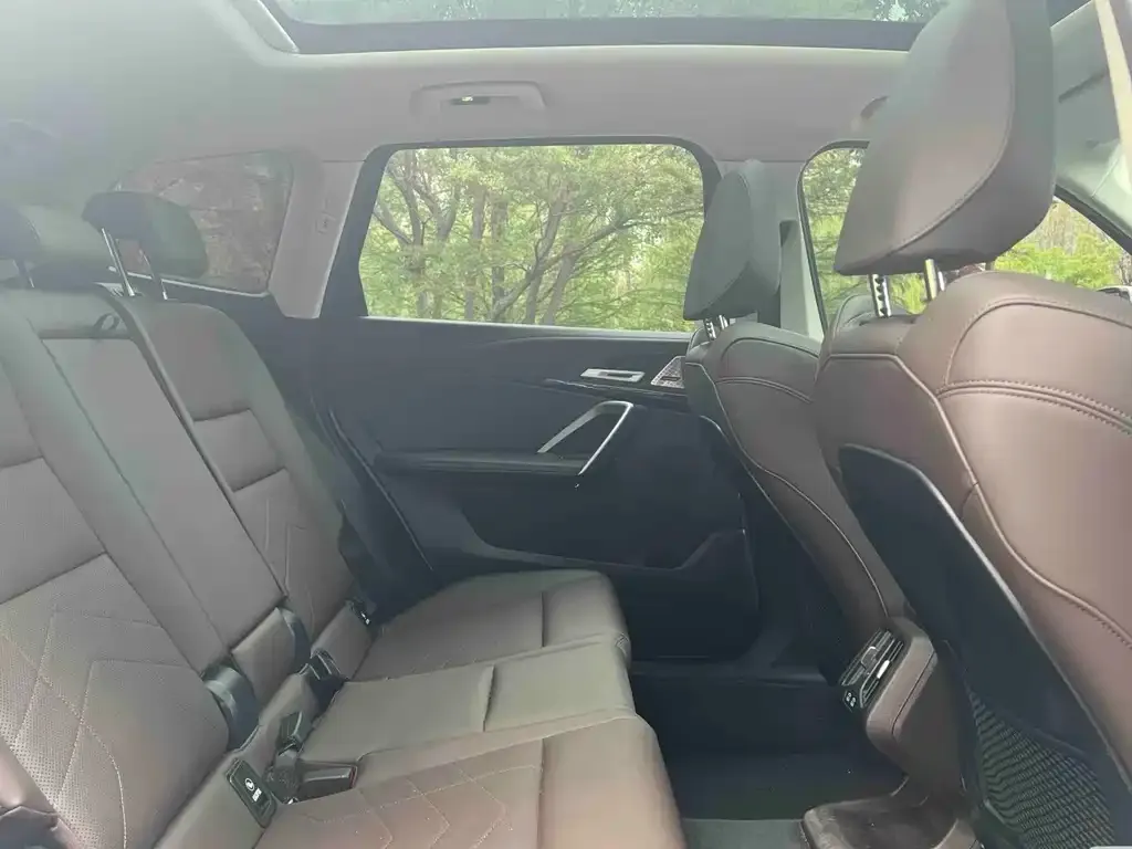 BMW X1 2024 из CN, фото 5
