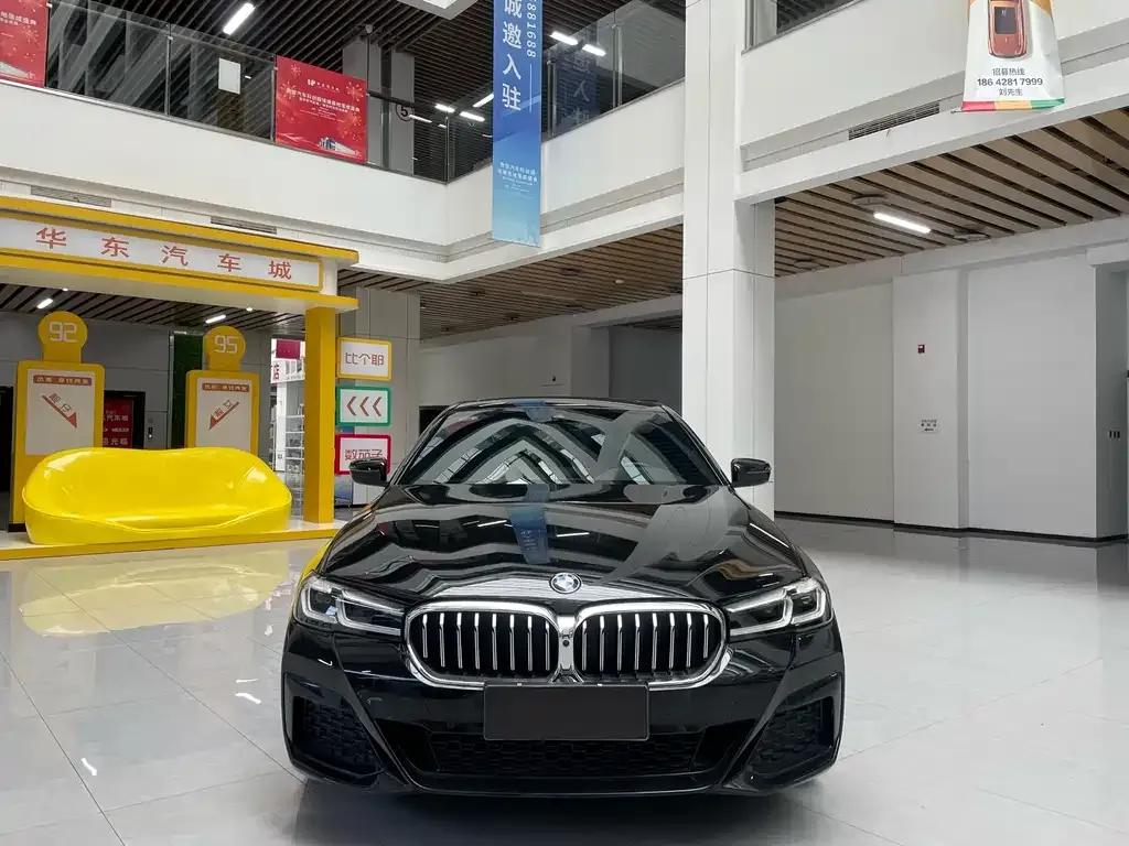 BMW 5 Series — фото 9
