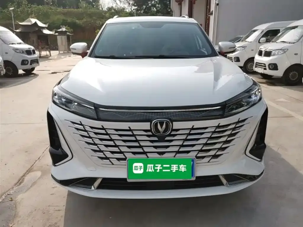 Changan CS75PLUS 2023 из CN, фото 2