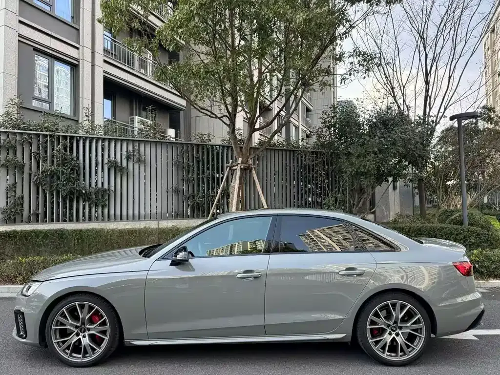 Audi S4 2021 из CN, фото 7