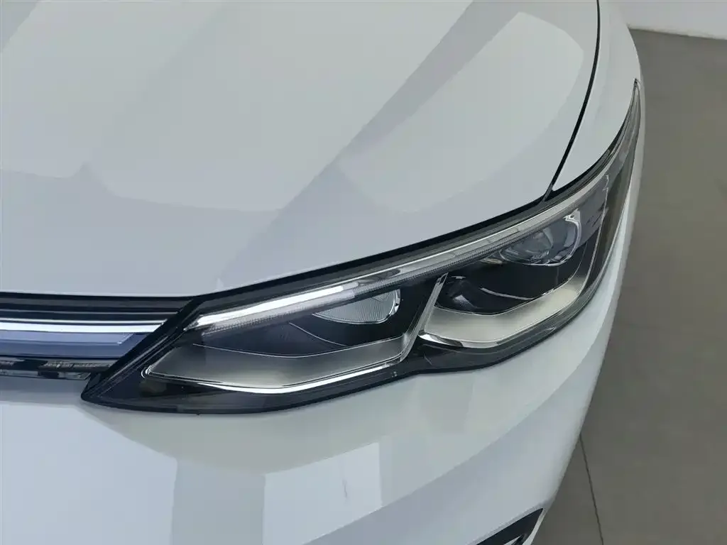 Volkswagen Golf 2021 из CN, фото 3