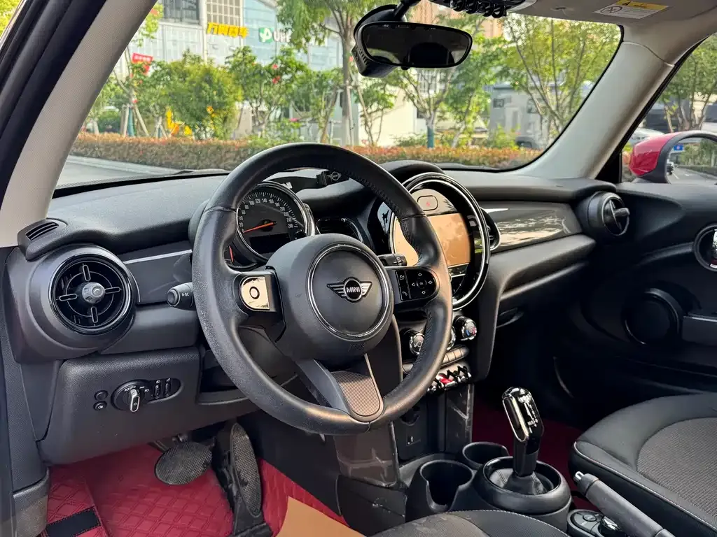 MINI Cooper (3-door) 2021 из CN, фото 3