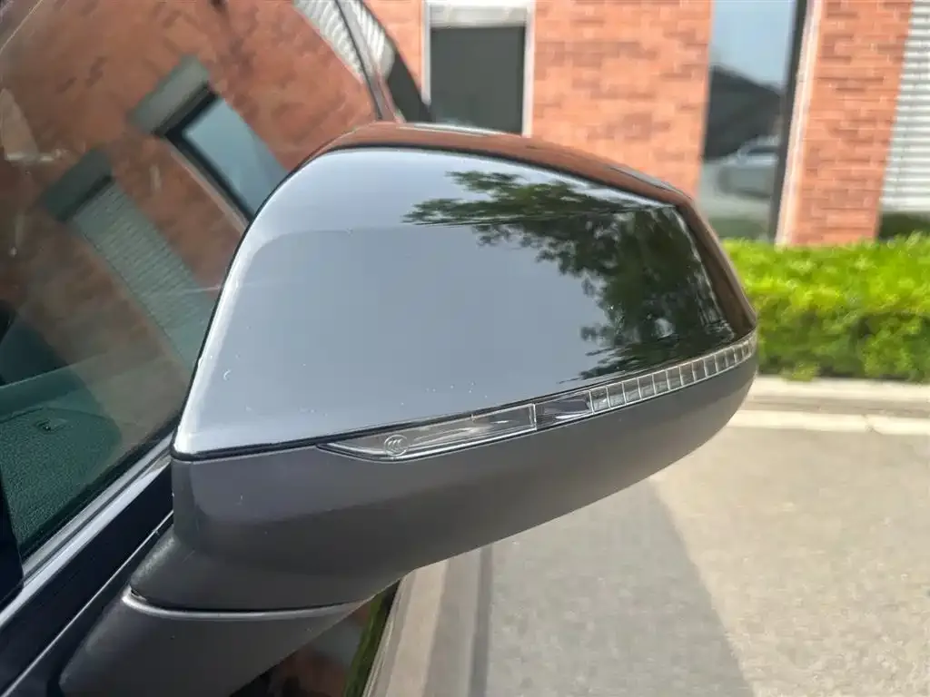 Audi Q5L 2024 из CN, фото 3