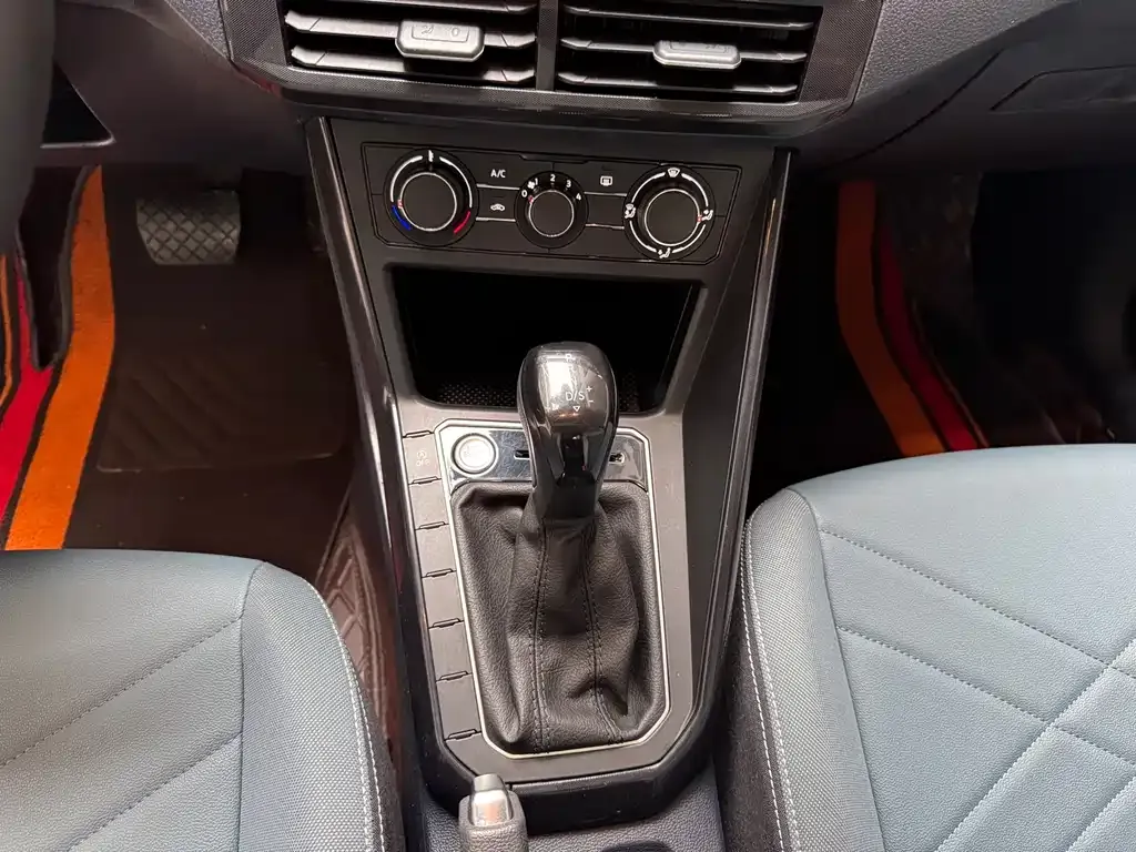 Volkswagen Lavida 2023 из CN, фото 4