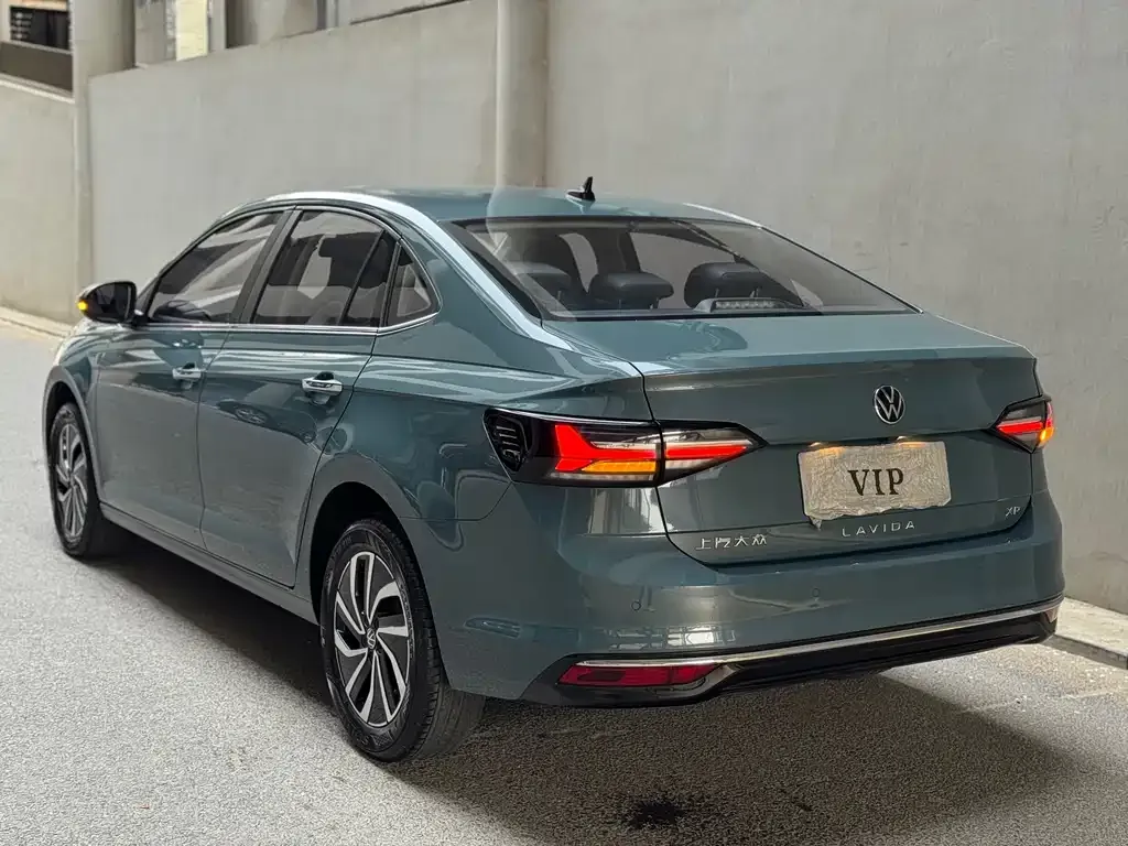 Volkswagen Lavida 2023 из CN, фото 6