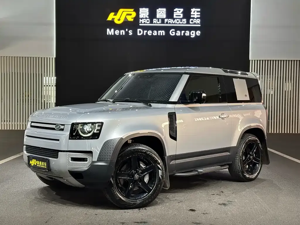 Land Rover Defender — фото 1