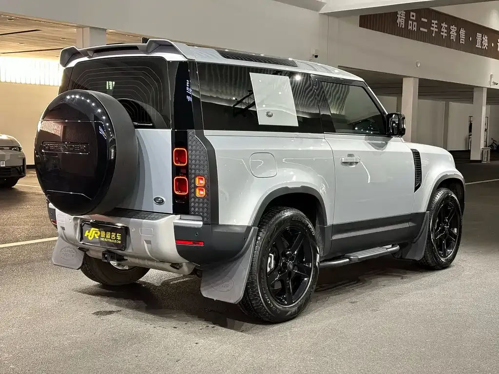 Land Rover Defender — фото 5